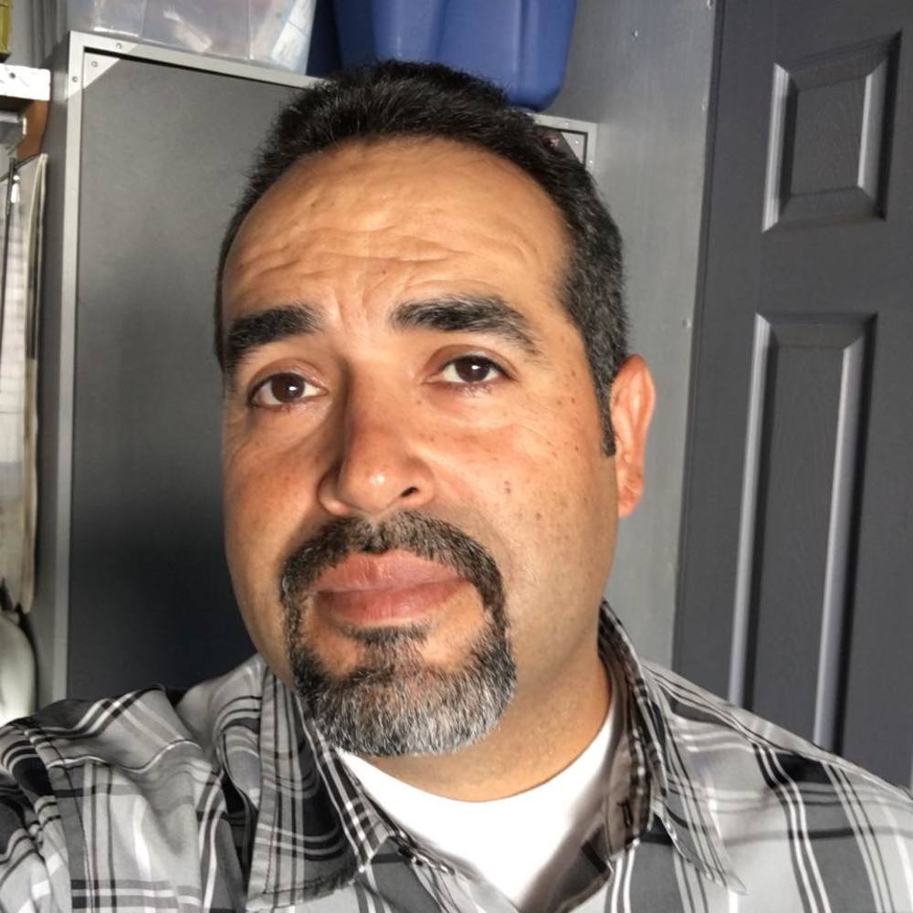 Meet your Posher, Ismael